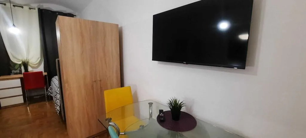 TWIN TWO BEDS Room, Lorf Hostel and Apartments, Krakow