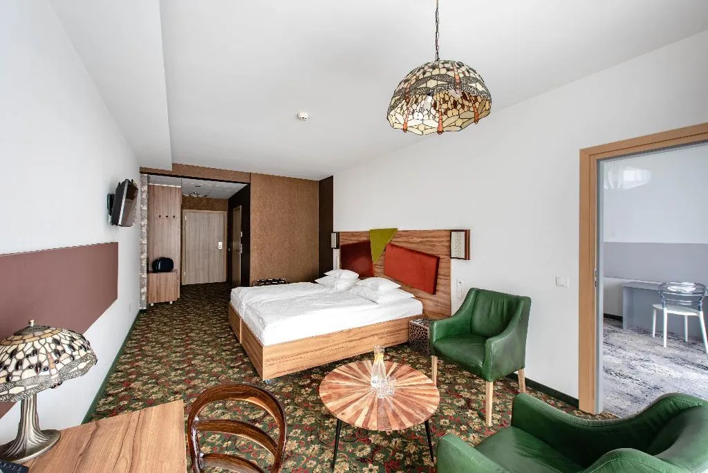 FAMILY ROOM STANDARD Room, Lenart, Krakow