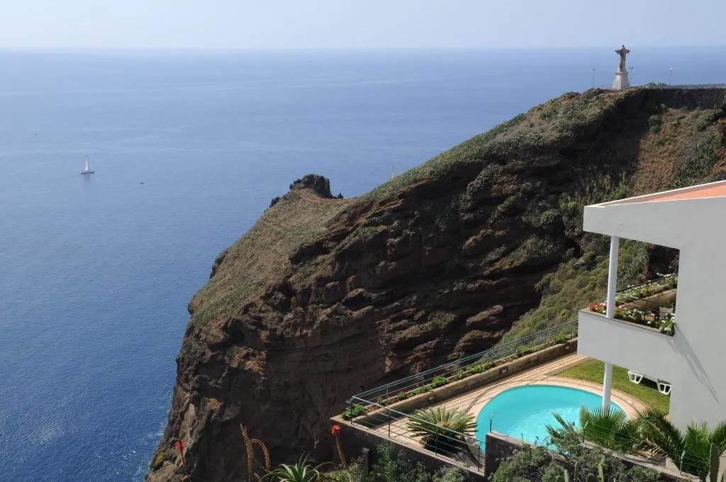General view, Vivenda Belo Horizonte, Madeira