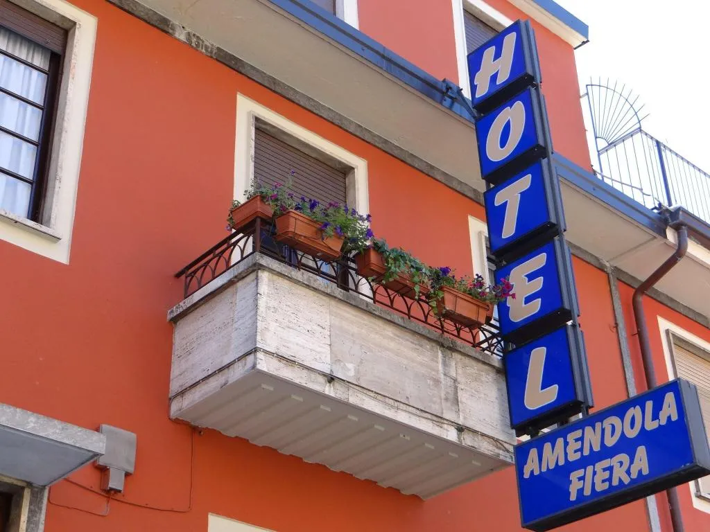 Sports and Entertainment, Hotel Amendola Fiera, Milan