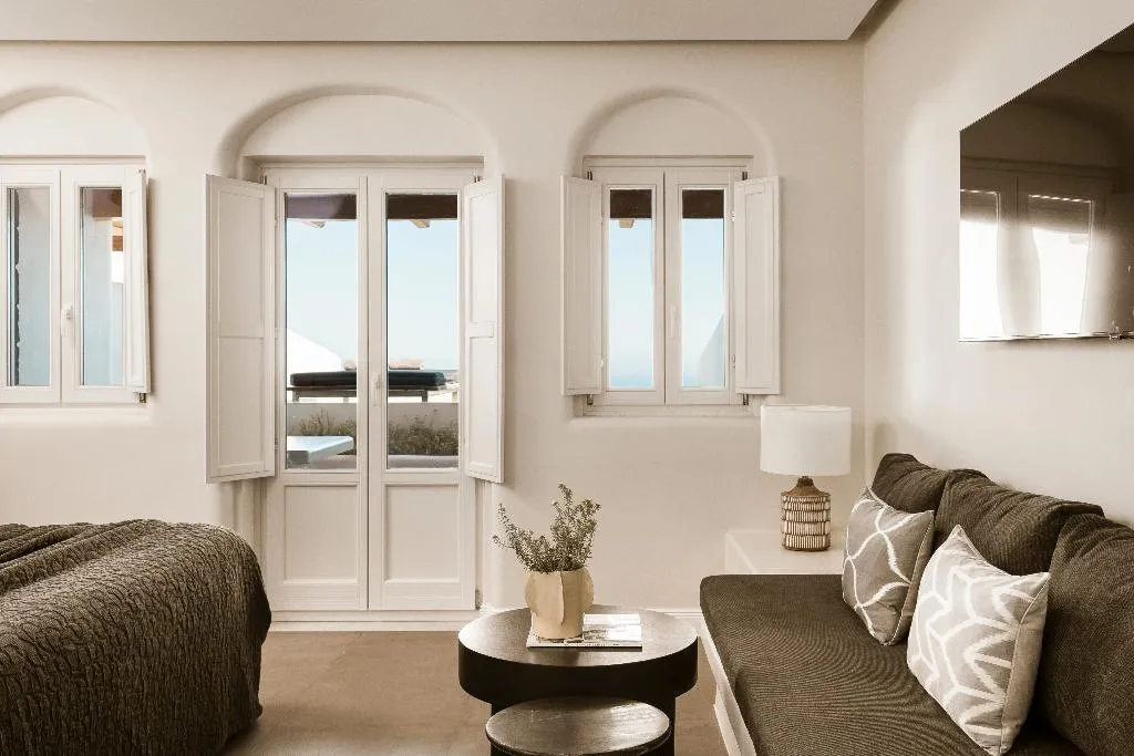 JUNIOR SUITE SEA VIEW Room, NERO Boutique Hotel, Santorini