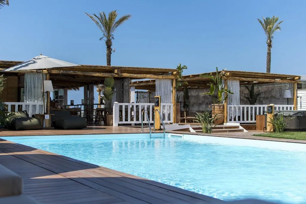 Pool, Cumeja Beach Club & Hotel, Naples