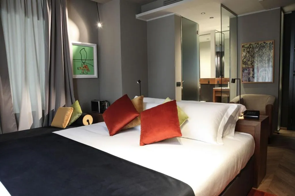 DOUBLE DELUXE Room, Triviho, Rome