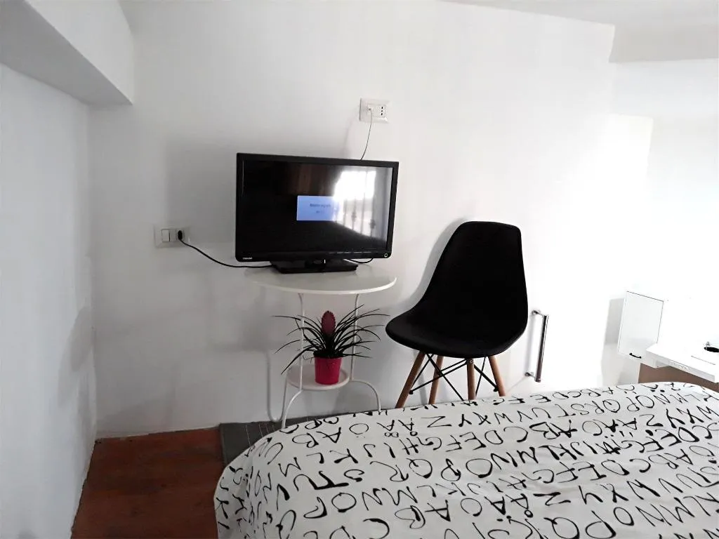 Room, B&B City Center, Naples
