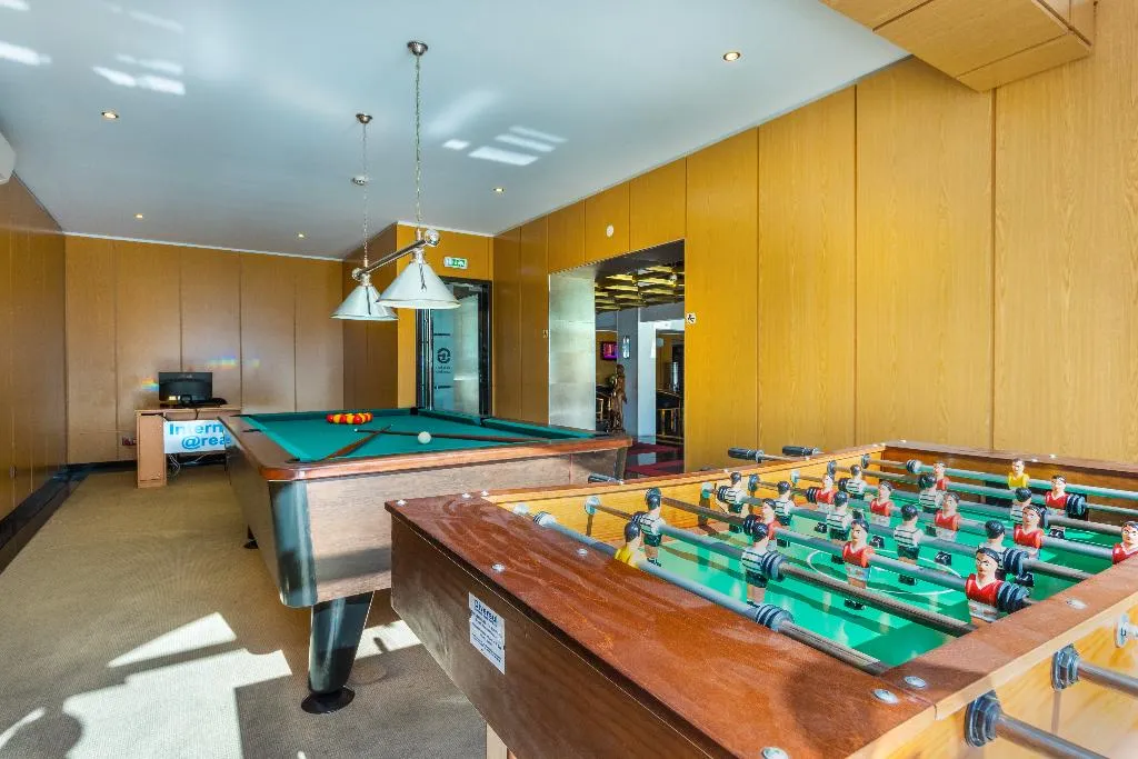 Sports and Entertainment, Tropical Sol, Algarve