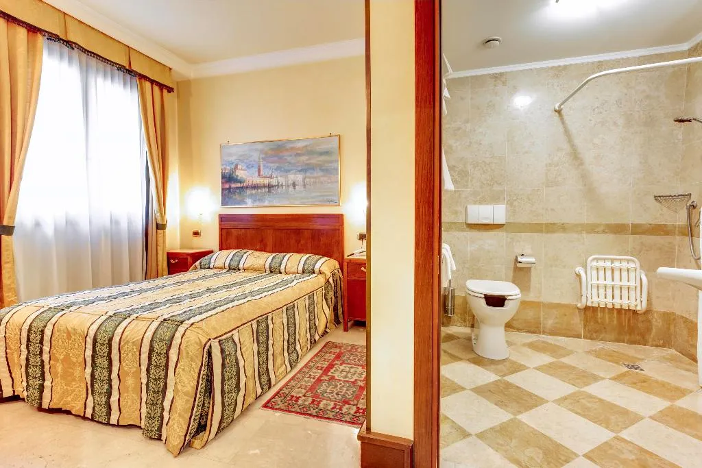 DOUBLE ECONOMY Room, Hotel Panorama, Venice