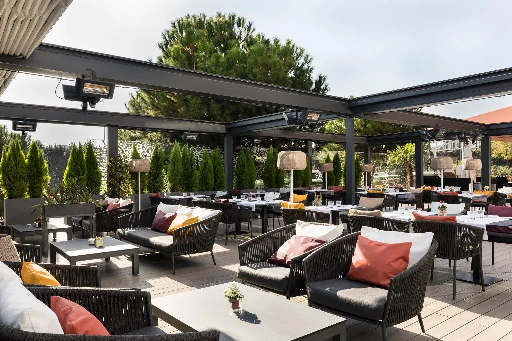 Terrace, Puerta America Madrid, Madrid