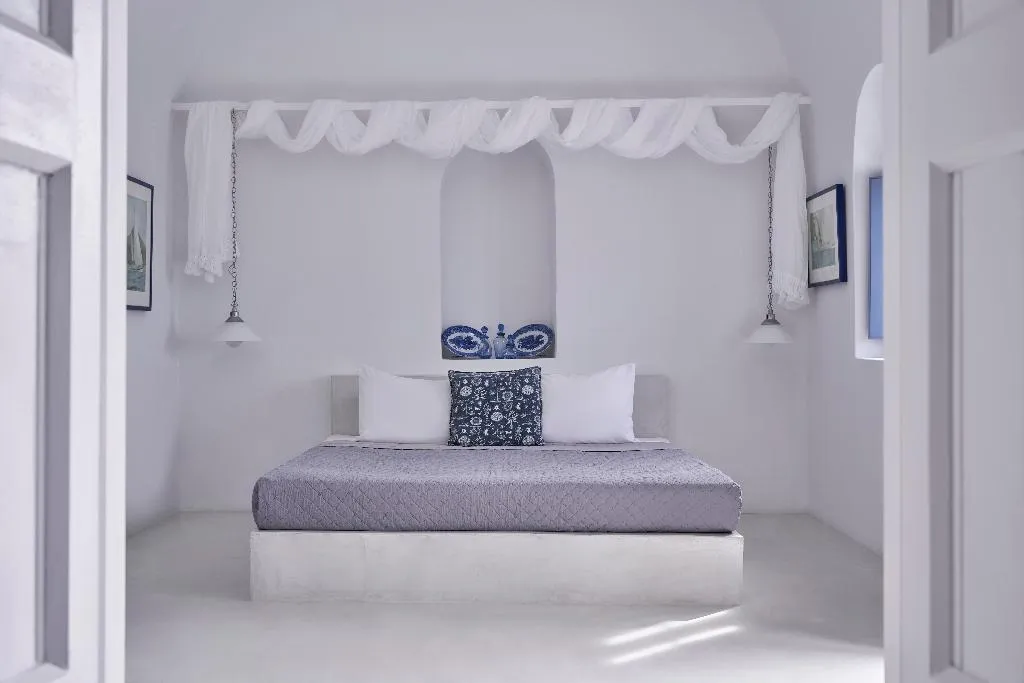 SUITE HONEYMOON Room, Fava Eco Suites, Santorini