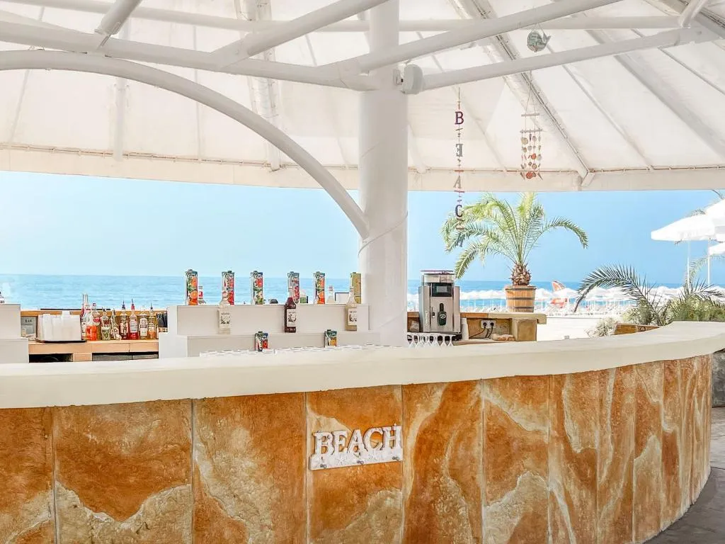 Bar, Moko beach, Varna