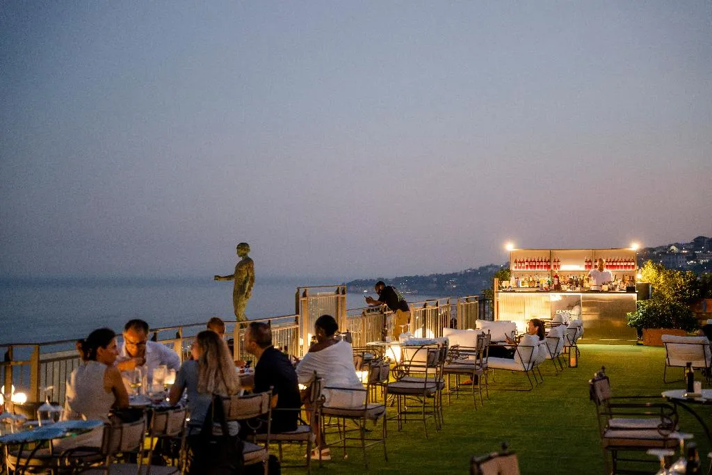 Bar, Grand Hotel Parker's, Naples
