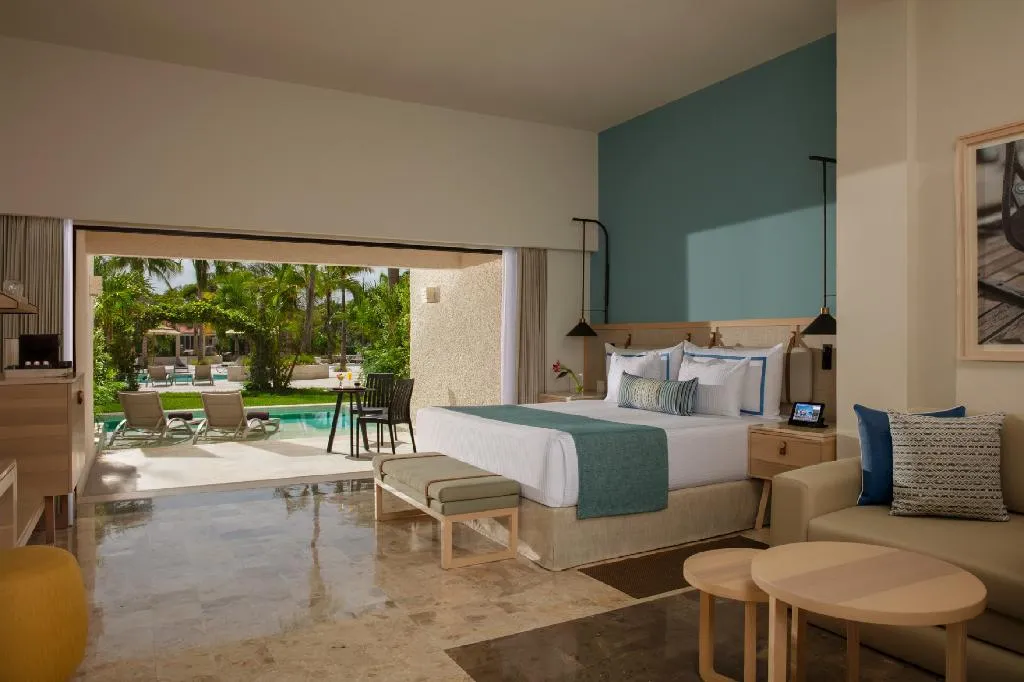 DOUBLE CLUB Room, Dreams Aventuras Riviera Maya All Inclusive, Cancun Area