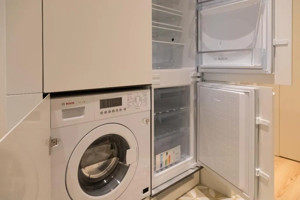 APARTMENT ONE BED Room, Almaria - Edificio Officina Real, Lisbon