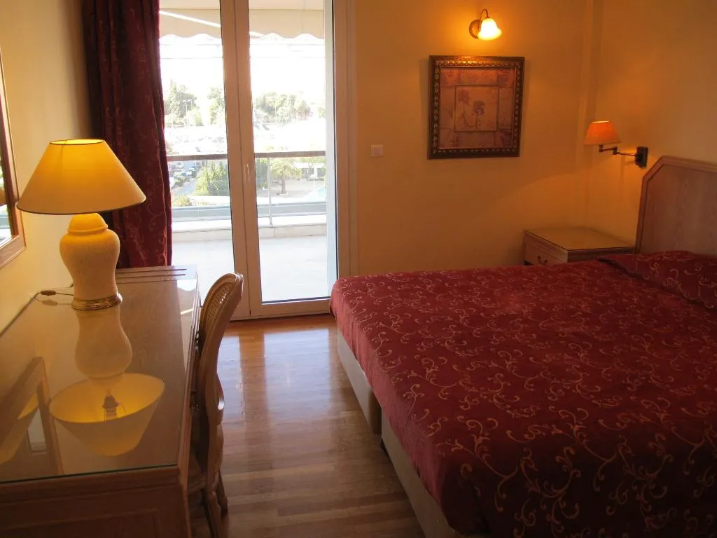 SUITE STANDARD Room, Delice Hotel & Family Apartments, Athens