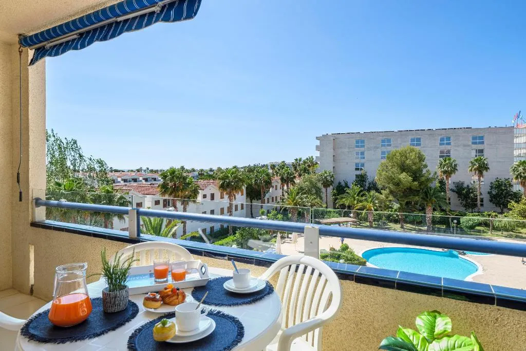 Room, Estival Park Apartments, Costa Brava