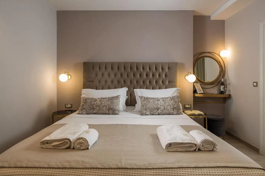 Room, Plaza 1866 Superior City Rooms, Crete