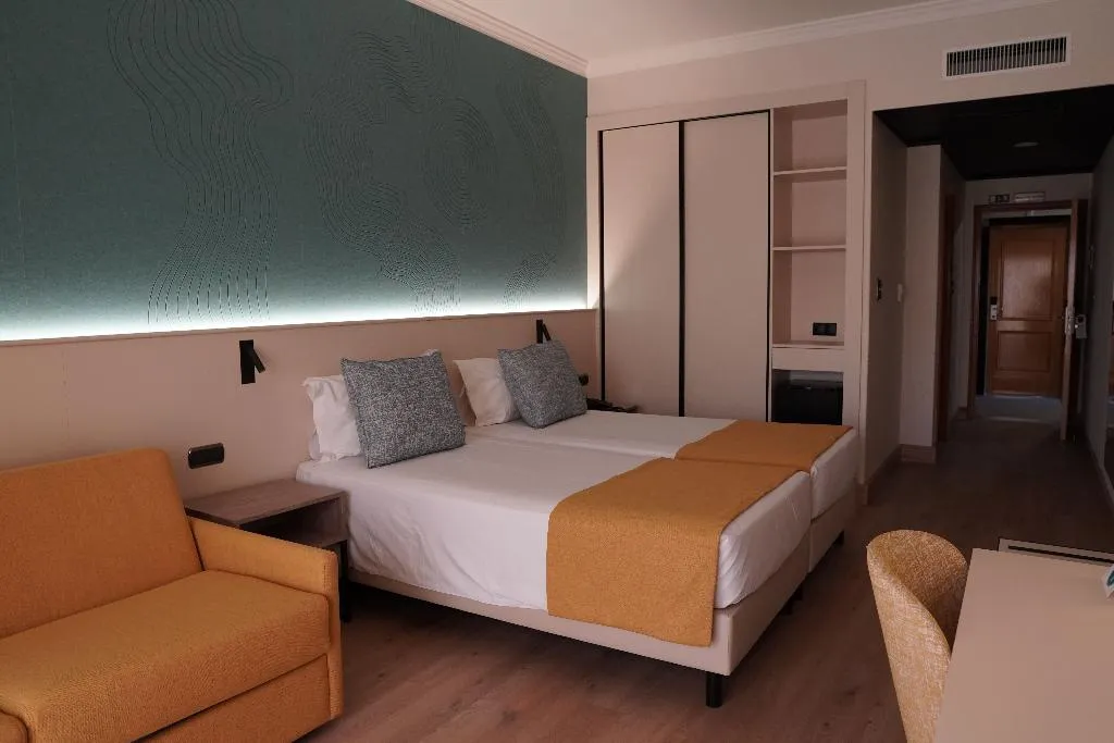 Double or Twin CAPACITY 2 Room, Ukino Palmeiras Village Family Resort, Algarve