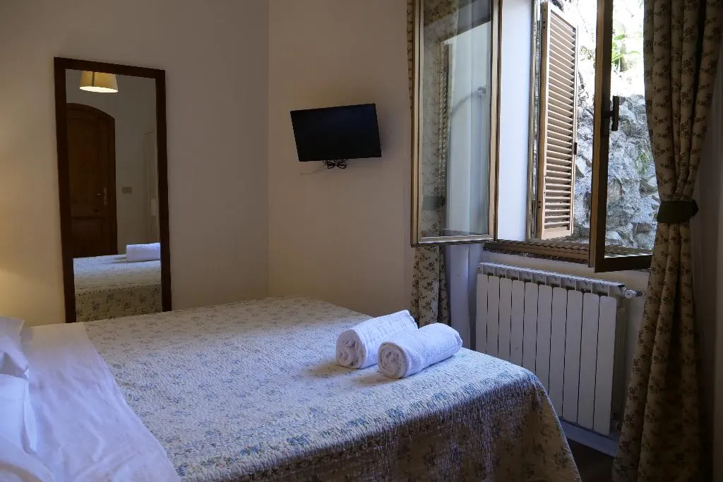 DOUBLE ECONOMY Room, Hotel Elios, Taormina