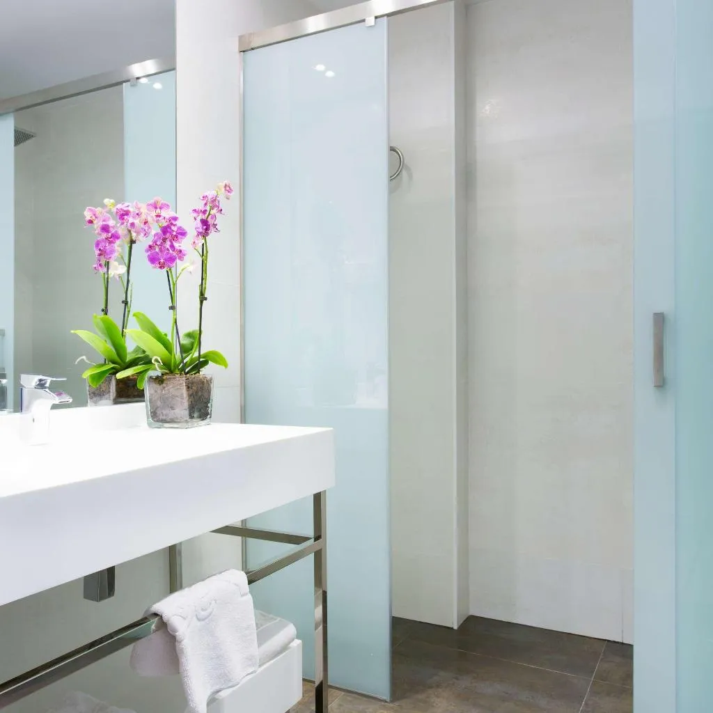 Room, VP Jardín de Recoletos, Madrid
