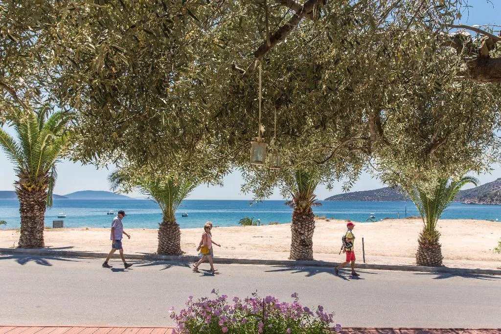 Room, Golden Beach, Athens