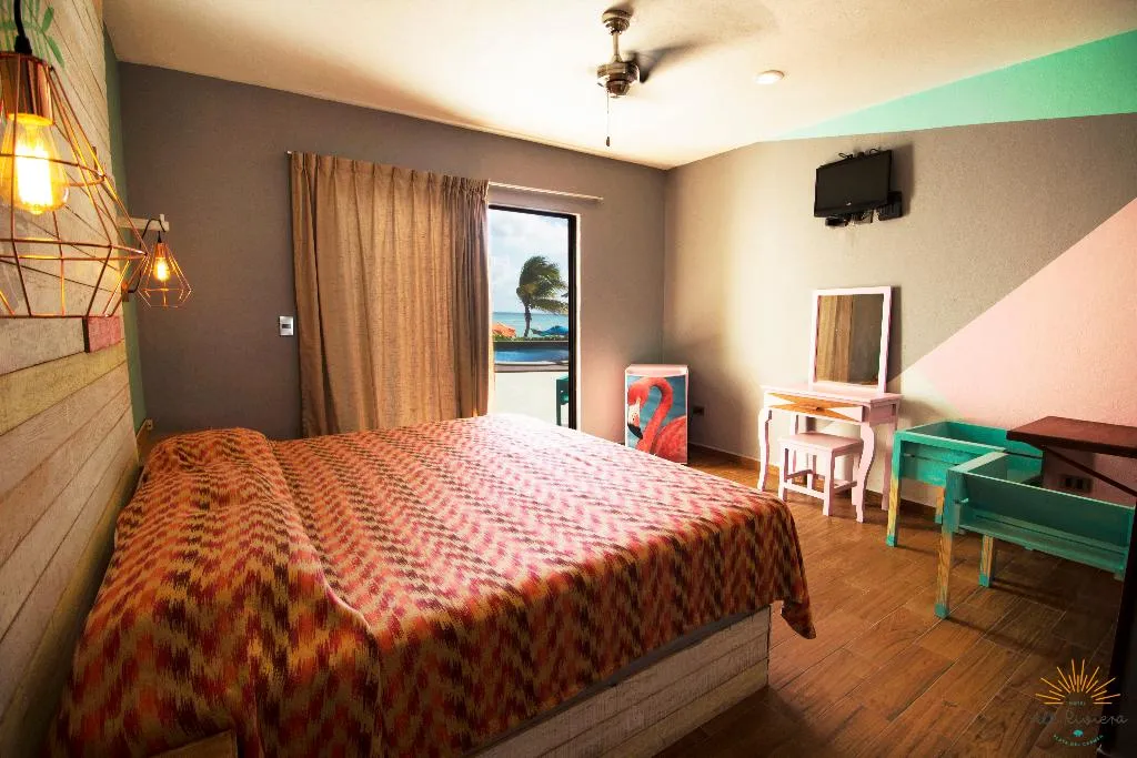 SINGLE KING SIZE BED Room, All Riviera, Playa Del Carmen