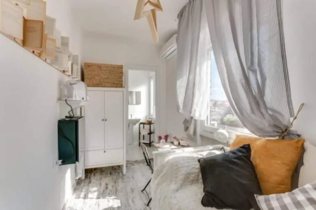 Room, Letto E Latte, Naples