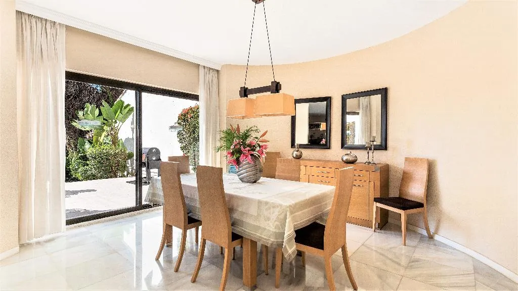 VILLA STANDARD Room, Villa Marina Puerto Banus, Costa Del Sol
