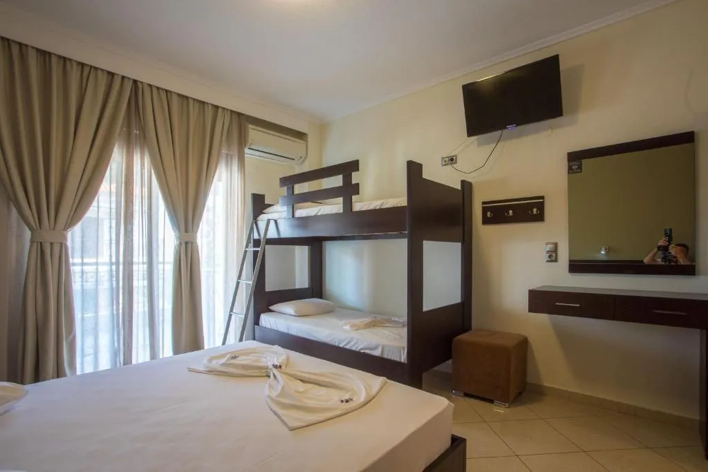 STUDIO CLASSIC Room, Villa Amalia Sun Beach, Thessaloniki