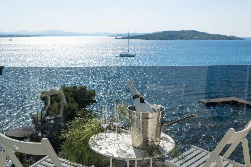 DOUBLE ONE BEDROOM ONE BATHROOM Room, Villa Arausa, Split