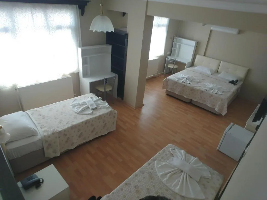 Room, Ephesus Centrum, Izmir