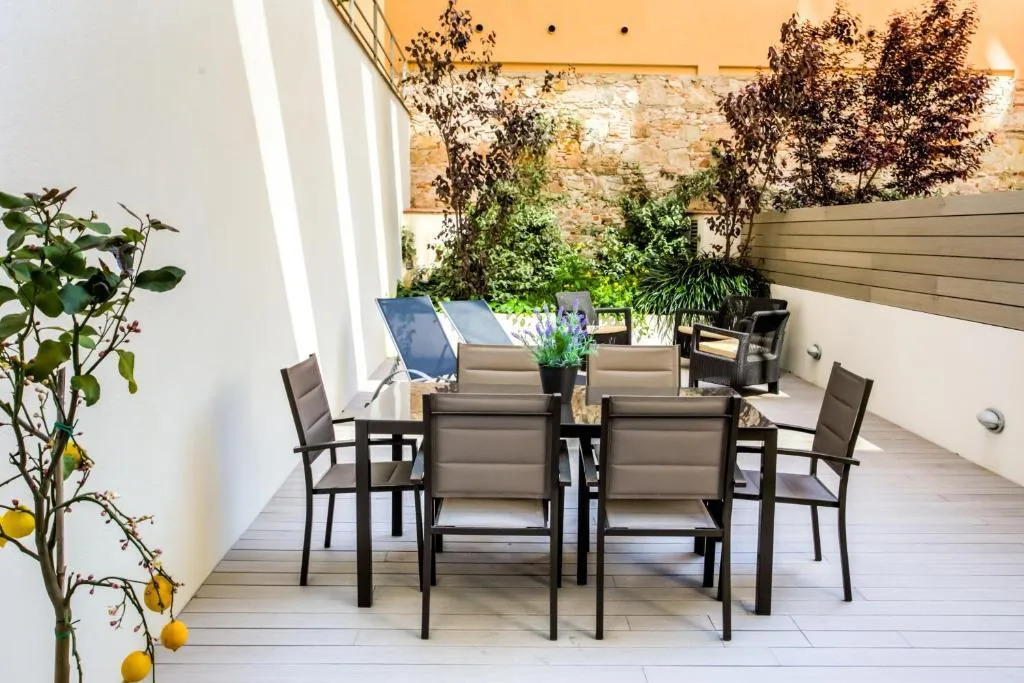 APARTMENT DUPLEX Room, Cosmo Apartments Passeig de Gracia, Barcelona