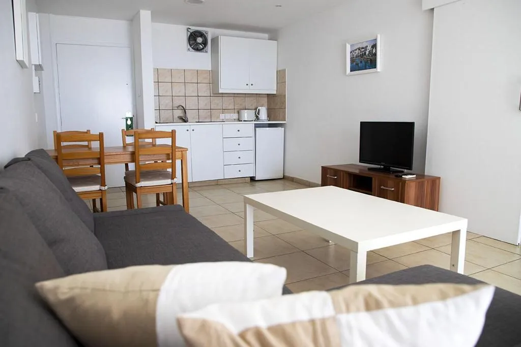 Room, Sun Hall Beach Hotel Apts, Cyprus