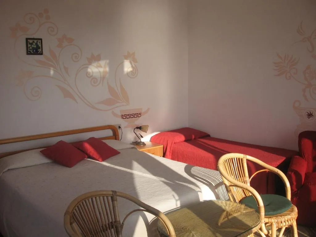 Room, Orpheus, Taormina