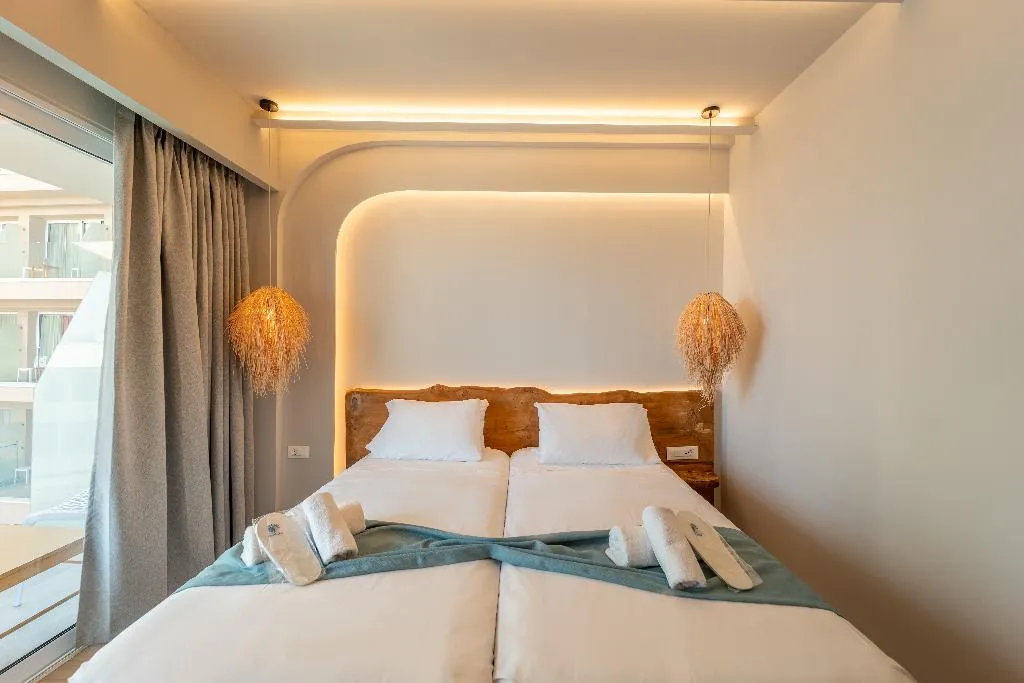 Double or Twin DELUXE POOL VIEW Room, Arte, Rhodes