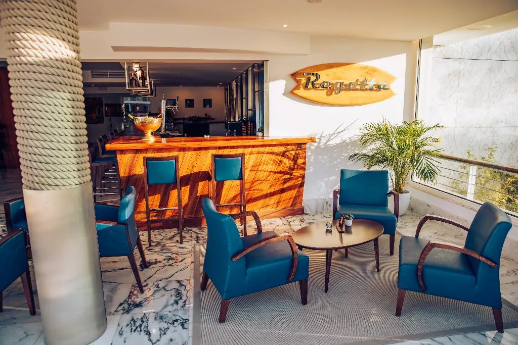 Bar, Marina Club Lagos Resort, Algarve