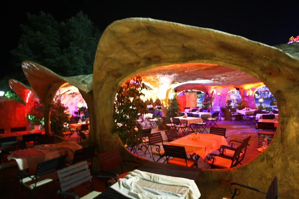 Sports and Entertainment, Kotva, Bourgas