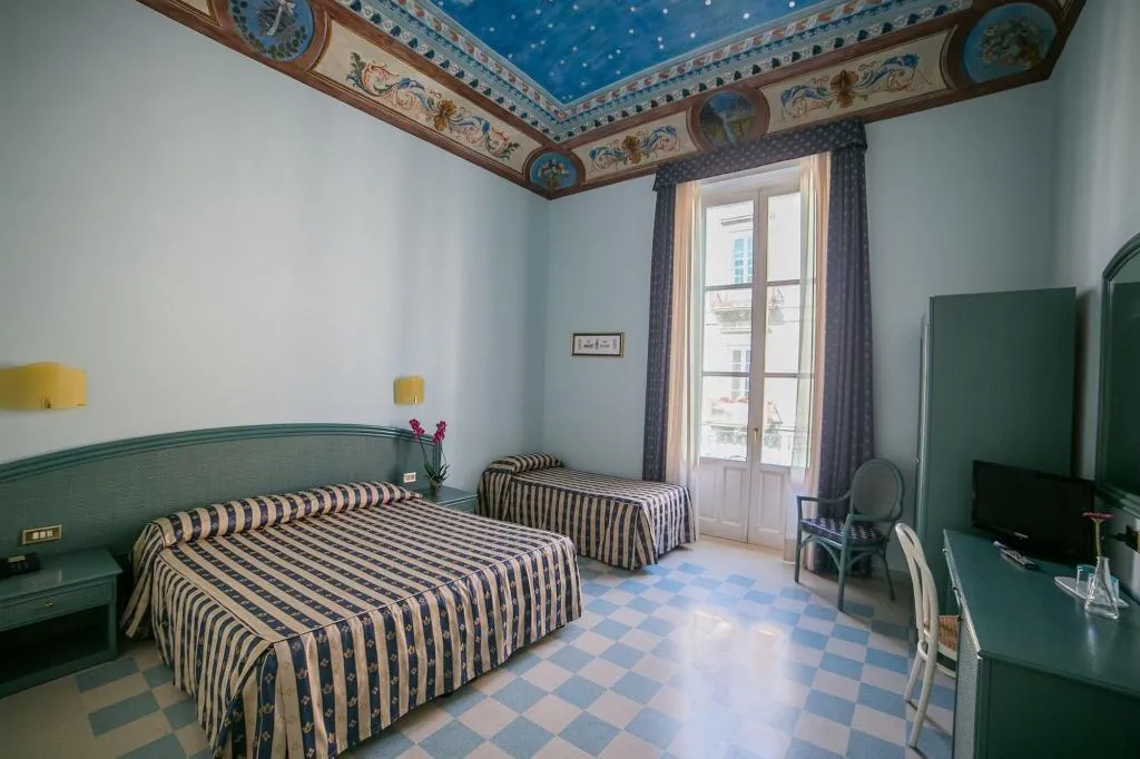 Room, Hotel Gran Bretagna, Catania