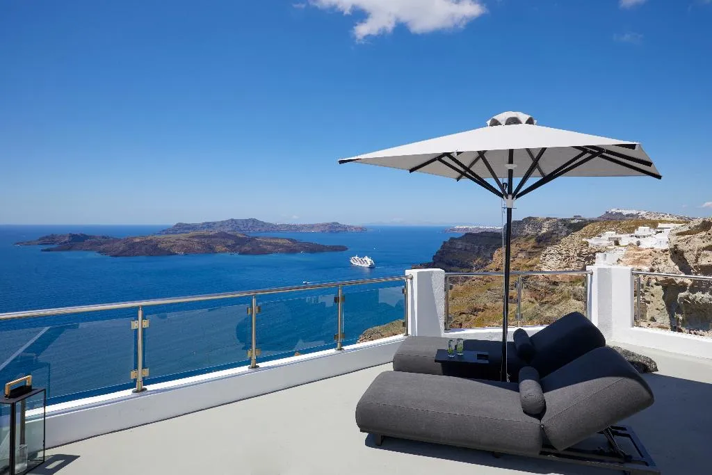 SUITE HONEYMOON Room, Petit Palace, Santorini