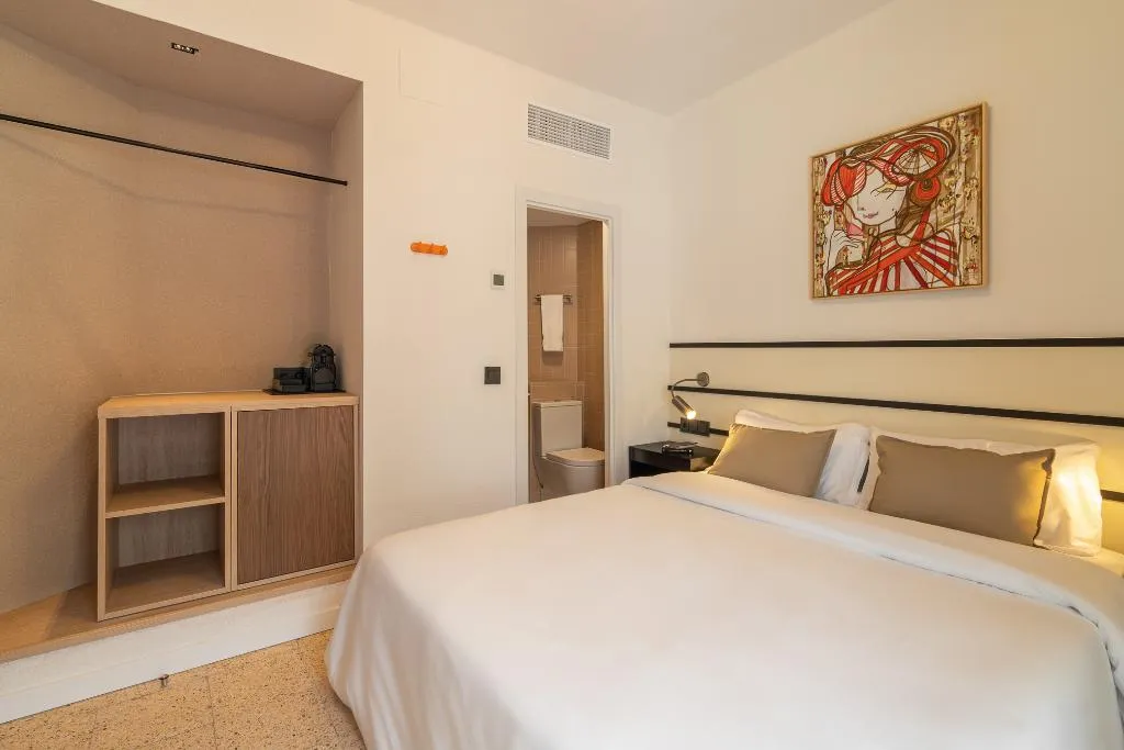 DOUBLE WITH TERRACE Room, Hotel Robson, Costa Brava