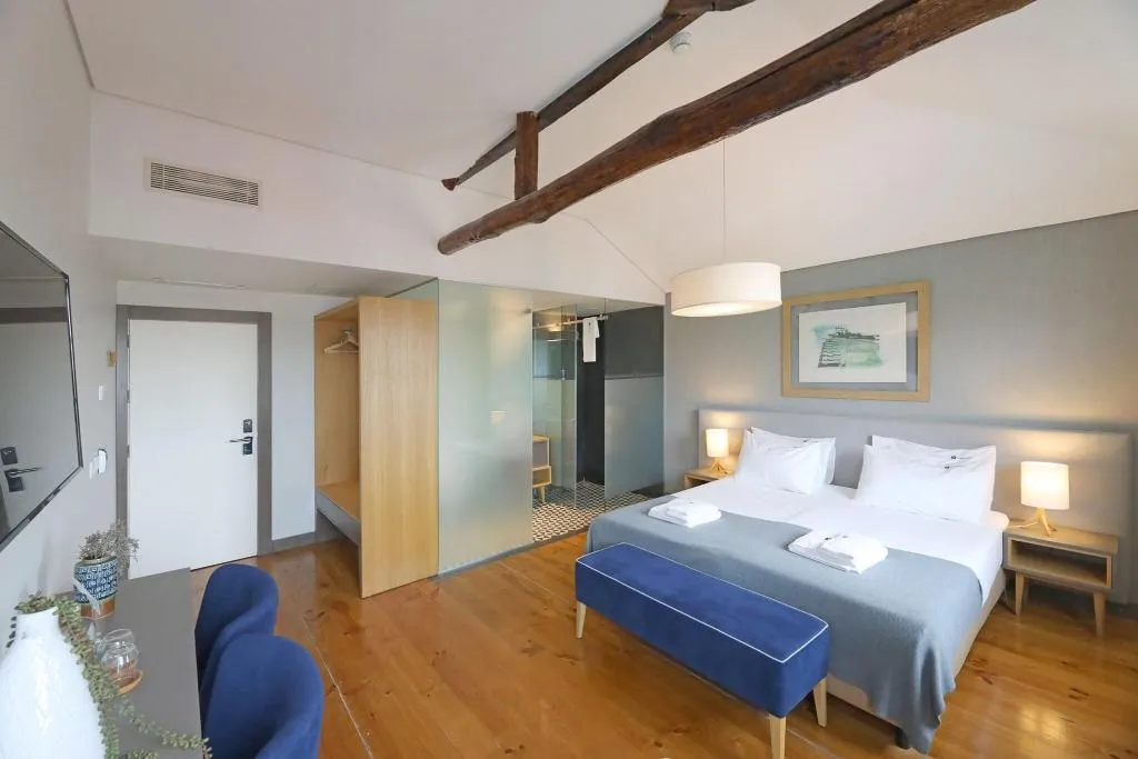 SUITE TWO BEDS Room, Feels Like Home Santa Catarina Prime Suites, Porto