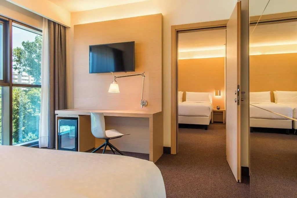 FAMILY ROOM WITH DOUBLE BED Room, Four Points by Sheraton Venice Mestre, Venice