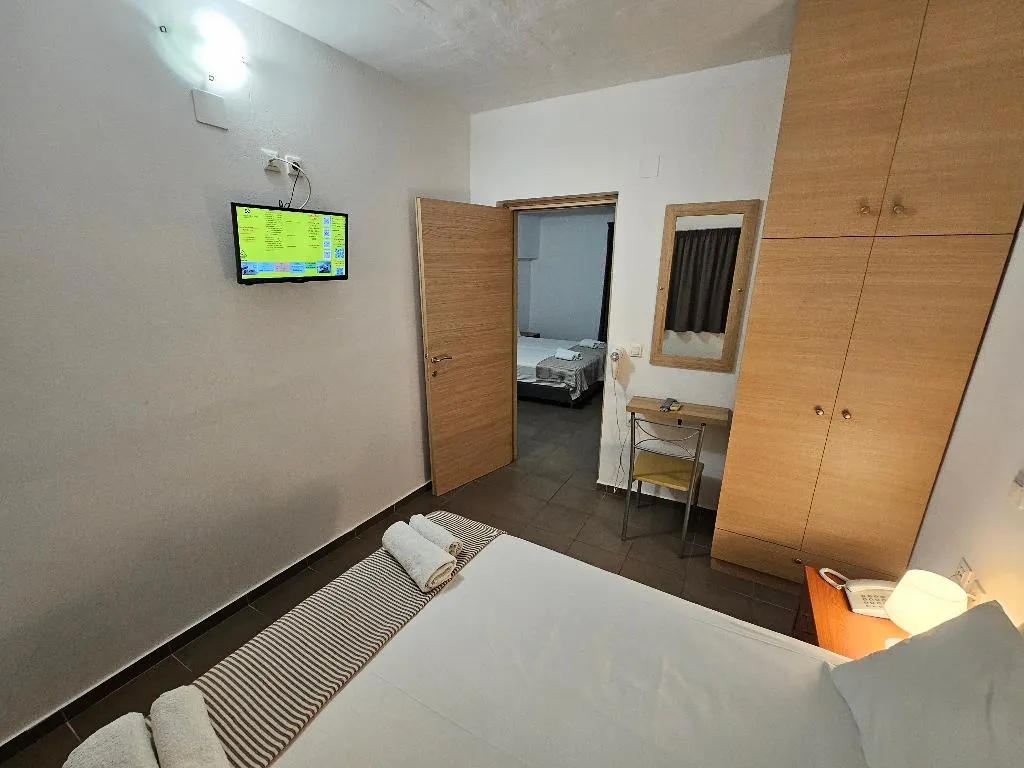 APARTMENT ONE BEDROOM Room, Elounda Sunrise Apartments, Crete