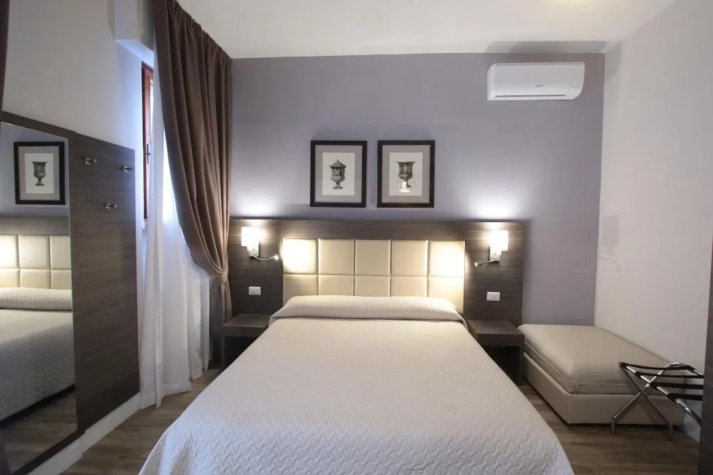 Room, Alderotti Home, Florence