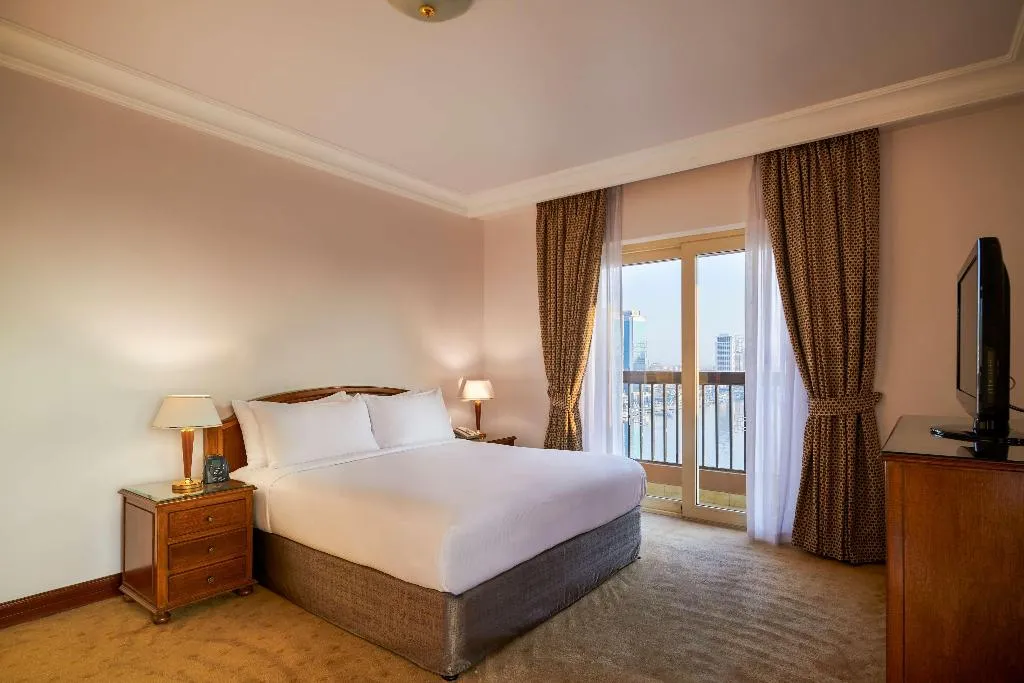 FAMILY ROOM WITH VIEWS Room, Hilton Zamalek Residence Cairo, Cairo