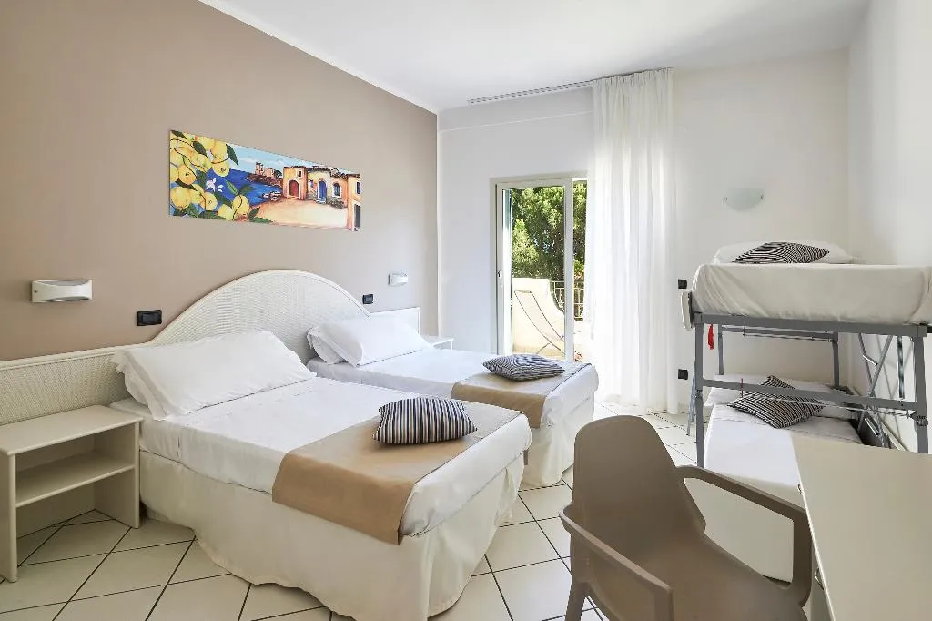 QUADRUPLE COMFORT Room, CDS Hotels Terrasini, Palermo