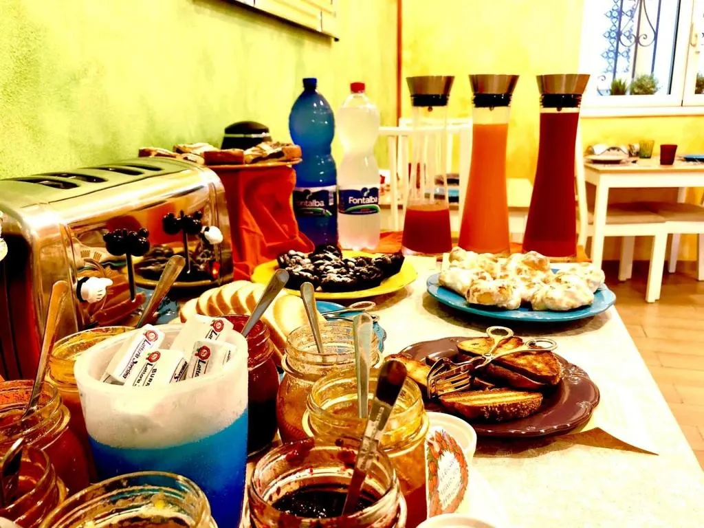 Restaurant, Cortile Sant'Agostino, Palermo