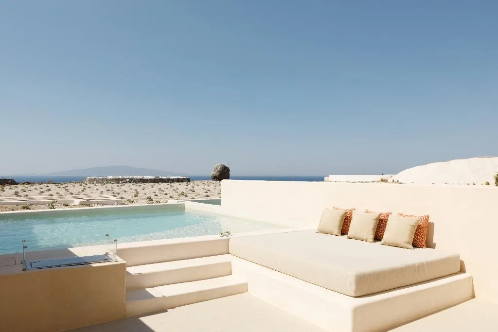 VILLA WITH PRIVATE POOL Room, Elysian Retreat, Santorini