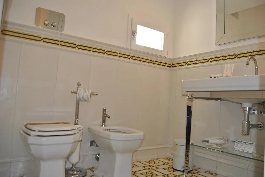 JUNIOR SUITE SUPERIOR WITH AIR CONDITIONING Room, Core Amalfitano City Suites, Naples