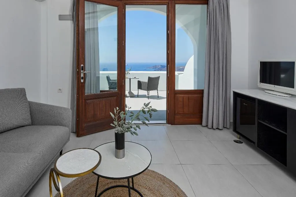 SUITE STANDARD Room, Petit Palace, Santorini