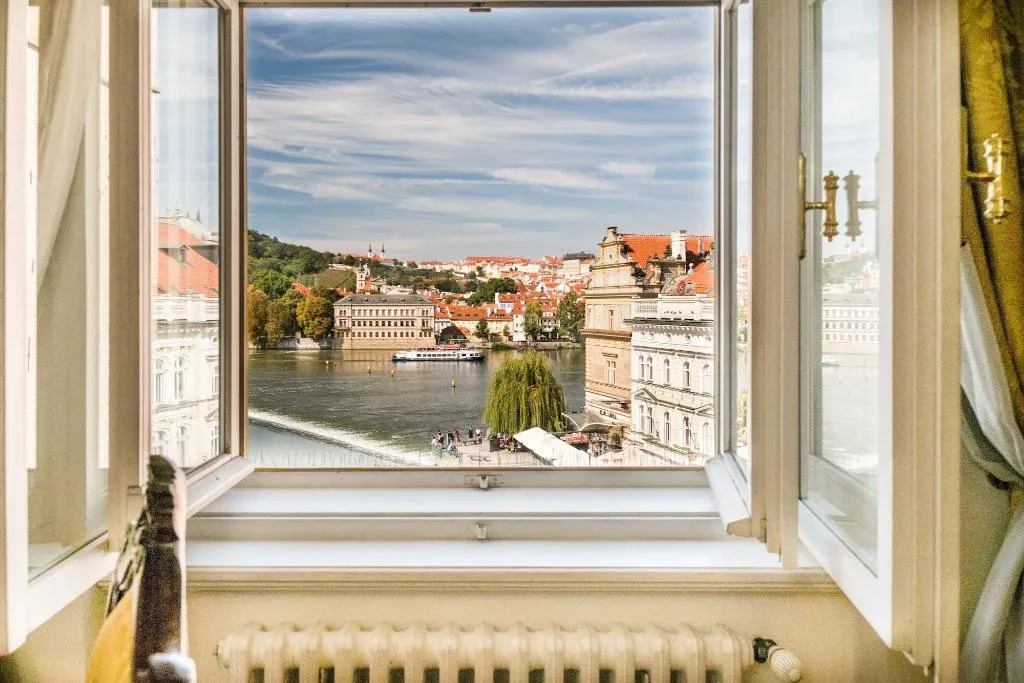 DOUBLE RIVER VIEW Room, Charles Bridge Palace, Prague