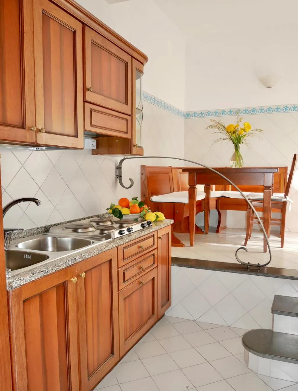 APARTMENT WITH TERRACE Room, Antico Palazzo Scala, Naples